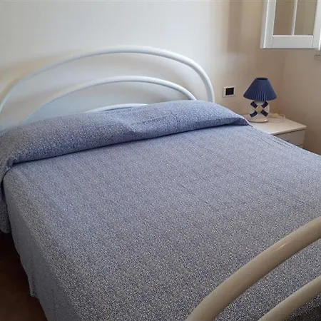 Holiday home Villetta Mare E Palme *